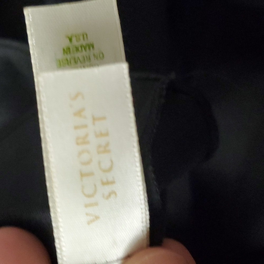 Victoria secert camisole S - Picture 4 of 8